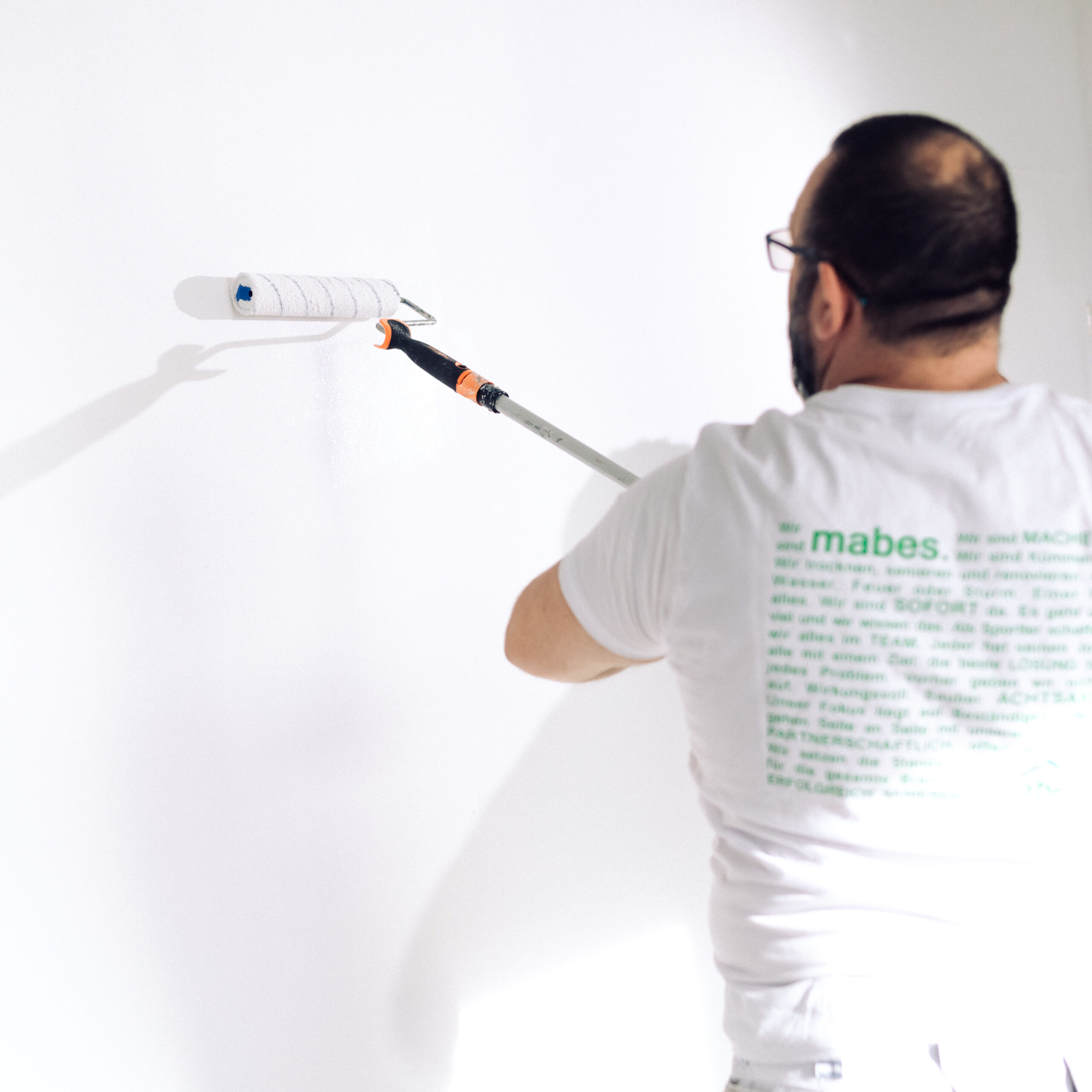 MALER / -IN MIT TAPEZIERKENNTNISSEN (M/W)